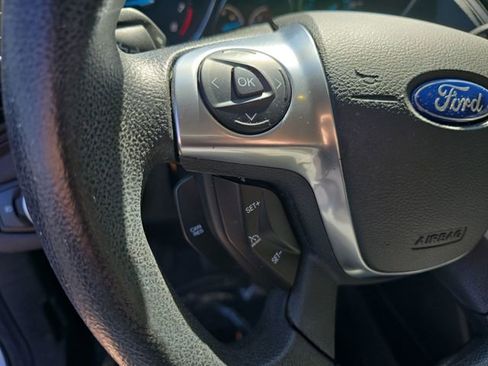 Used 2016 Ford Escape SE w/ Equipment Group 201A FWD image 24