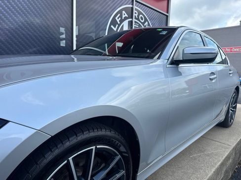 Used 2019 BMW 330i xDrive Sedan w/ Driving Assistance Package AWD/4WD image 17