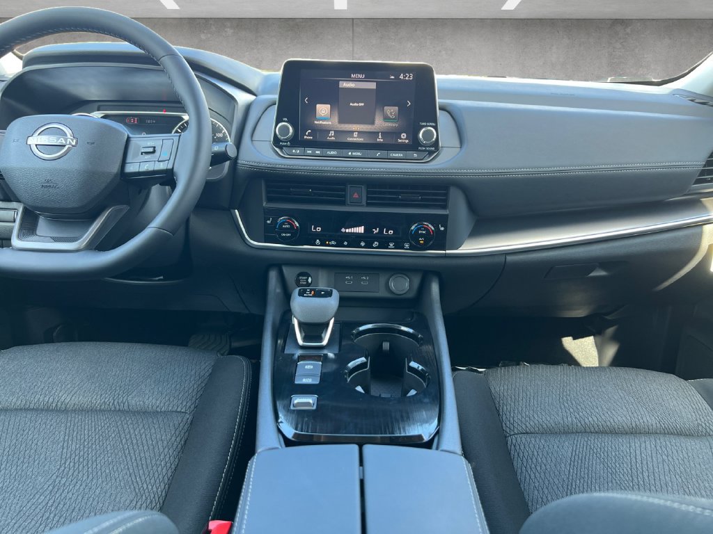 New 2026 Nissan Rogue SV w/ Cold Weather Package FWD image 4