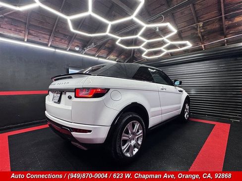 Used 2018 Land Rover Range Rover Evoque SE Dynamic image 5