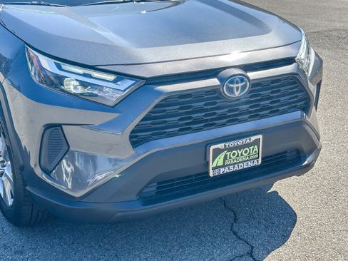 Used 2023 Toyota RAV4 XLE w/ Convenience Package AWD/4WD image 5