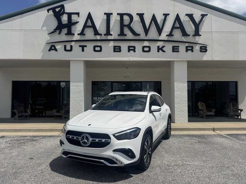 Used 2025 Mercedes-Benz GLA 250 image 37