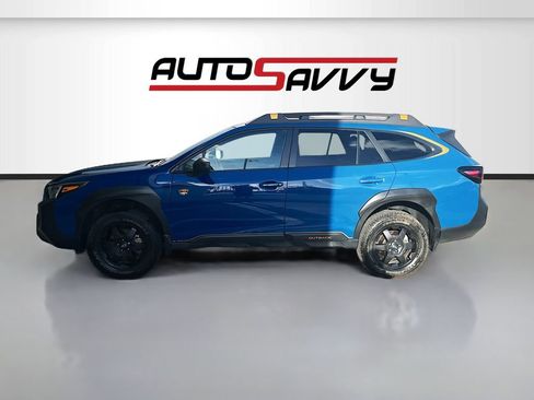 Used 2025 Subaru Outback Wilderness AWD/4WD image 4