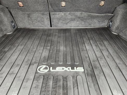 Used 2023 Lexus UX 250h FWD w/ Premium Package image 33