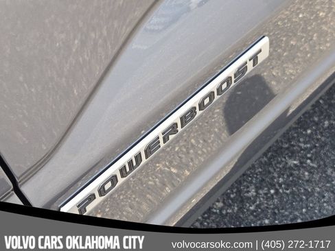 Used 2025 Ford F150 Platinum w/ Equipment Group 703A Plus AWD/4WD image 13