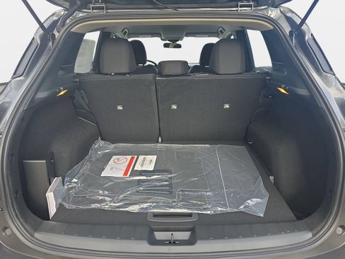 New 2026 Nissan Kicks SV w/ Cold Weather Package FWD image 12