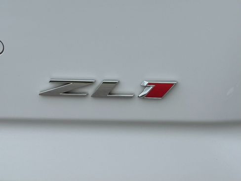 Used 2020 Chevrolet Camaro ZL1 RWD image 50