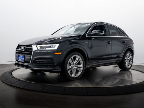 Used 2017 Audi Q3 2.0T Prestige w/ Prestige Package AWD/4WD image 7