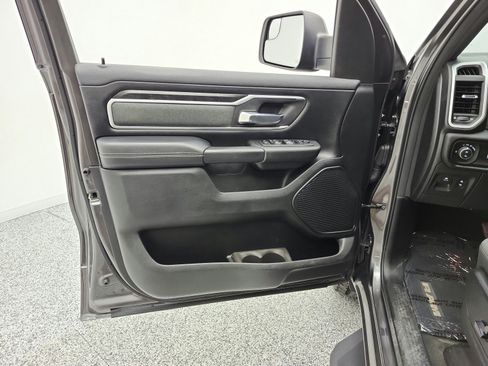Used 2021 RAM 1500 Big Horn AWD/4WD image 12