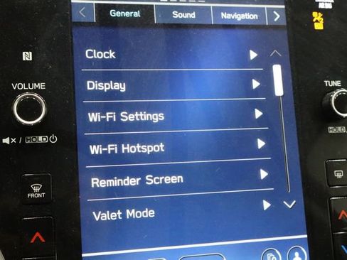 Used 2023 Subaru Outback Limited image 40