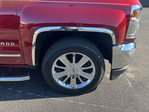 Used 2017 Chevrolet Silverado 1500 LTZ w/ Sport Package image 10