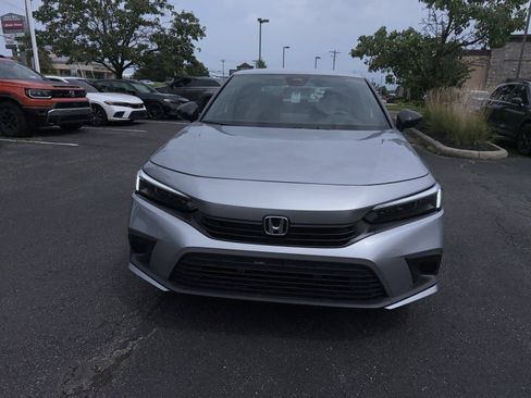 Used 2024 Honda Civic Sport image 12