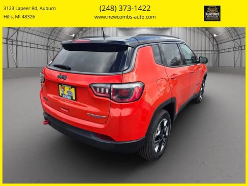 Used 2018 Jeep Compass Trailhawk w/ Cold Weather Group image 7