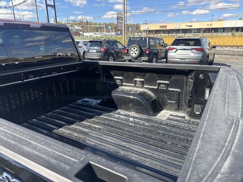 New 2026 GMC Sierra 1500 Elevation image 5