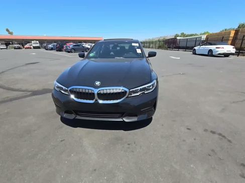 Used 2021 BMW 330e w/ Convenience Package RWD image 2