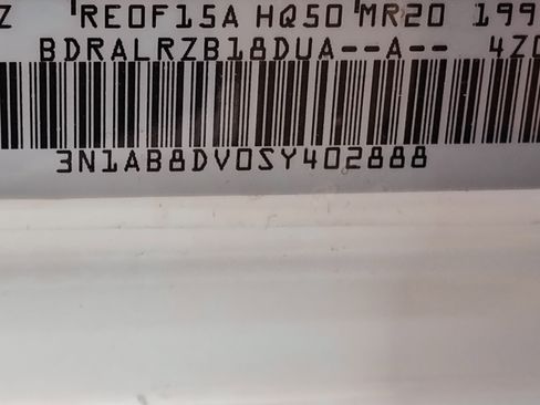 New 2025 Nissan Sentra SR image 15