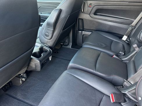 Used 2025 Honda Odyssey Sport-L image 26