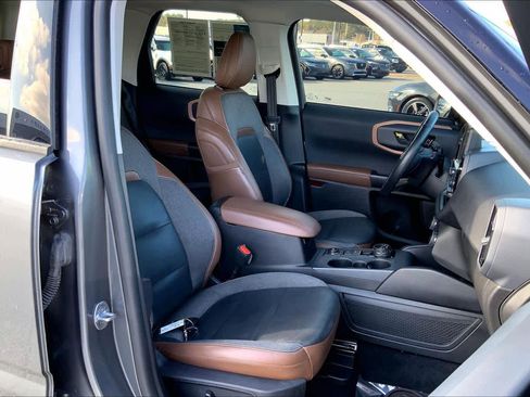 Used 2022 Ford Bronco Sport Outer Banks w/ Tech Package image 16