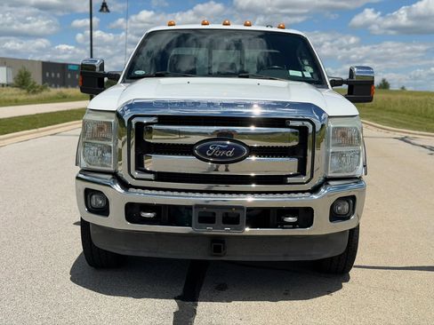 Used 2012 Ford F250 Lariat w/ Lariat Ultimate Pkg AWD/4WD image 2