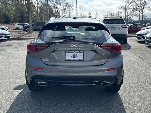 Used 2019 INFINITI QX30 w/ Navigation Package image 6