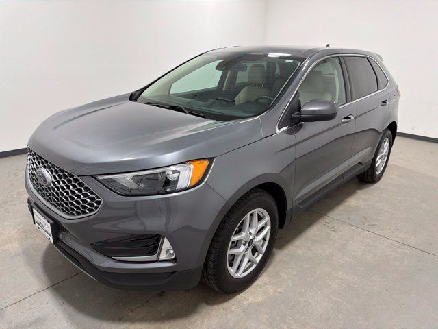 Used 2024 Ford Edge SEL w/ Convenience Package AWD/4WD image 8