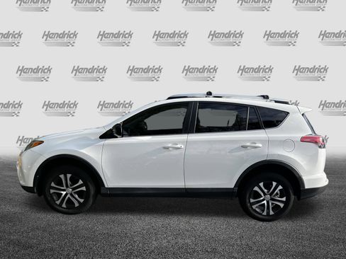 Used 2016 Toyota RAV4 LE image 6
