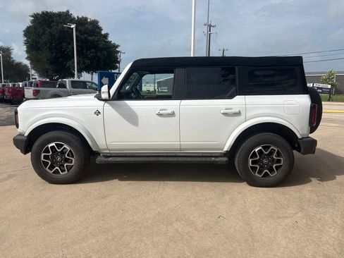 Used 2023 Ford Bronco Outer Banks AWD/4WD image 8