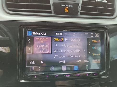 Used 2018 Nissan Altima 2.5 SR FWD image 18