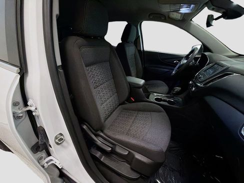 Used 2022 Chevrolet Equinox LT FWD image 27