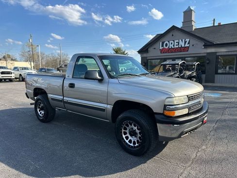 Used 2000 Chevrolet Silverado 1500 4x4 Regular Cab w/ Exterior Appearance Pkg image 7