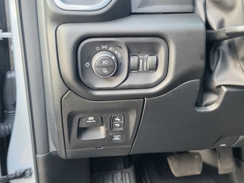 Used 2026 RAM 1500 Laramie w/ Trailer Tow Group II AWD/4WD image 14