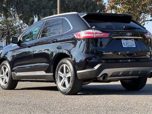 Used 2019 Ford Edge SEL w/ Equipment Group 201A image 6
