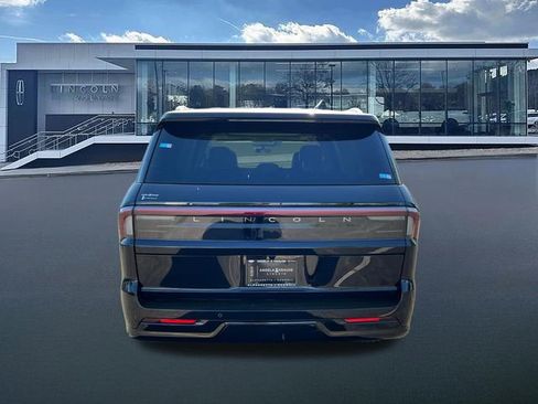 New 2026 Lincoln Navigator L Reserve image 7