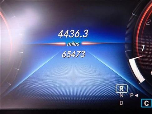 Used 2021 Mercedes-Benz GLC 300 4MATIC image 22