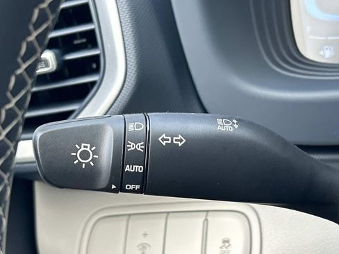 New 2026 Hyundai Venue SEL image 30