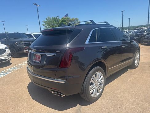 Used 2019 Cadillac XT5 Premium Luxury FWD image 3