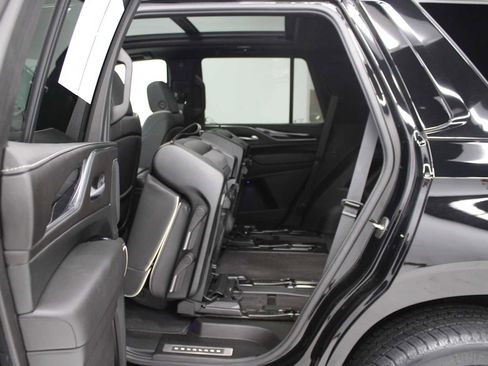 Certified 2024 Cadillac Escalade Sport w/ LPO, ONYX Package image 54