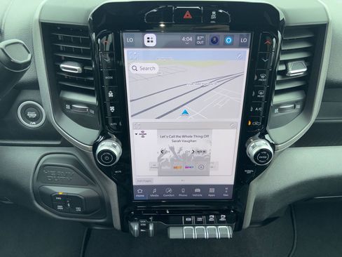 New 2026 RAM 2500 Tradesman AWD/4WD image 19