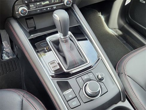 New 2025 MAZDA CX-5 Carbon Edition image 17