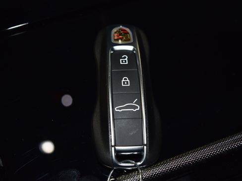 New 2025 Porsche Panamera 4 AWD/4WD image 19