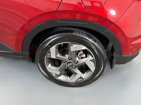 Certified 2024 Hyundai Venue SEL FWD image 35