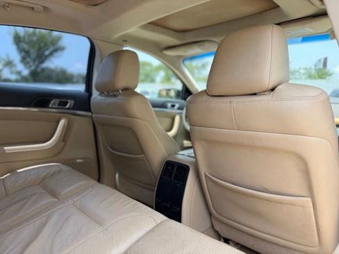 Used 2009 Lincoln MKS FWD image 23
