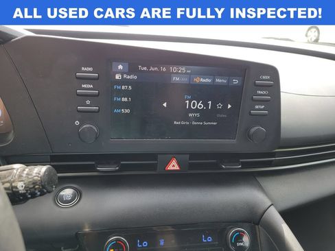 Used 2025 Hyundai Elantra Sport FWD image 19