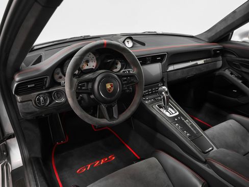 Used 2018 Porsche 911 GT2 RS w/ Weissach Package image 78