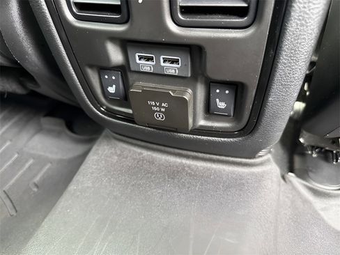 Used 2024 Dodge Durango R/T image 16