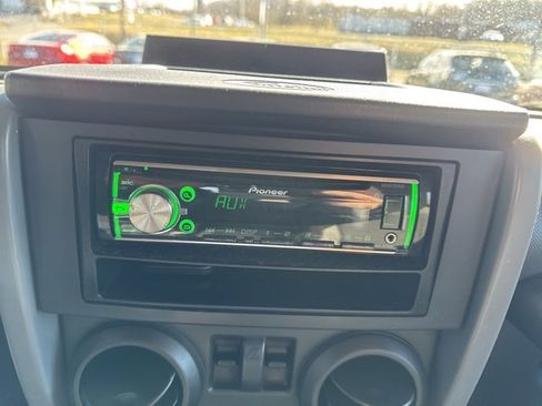 Used 2008 Jeep Wrangler X image 16