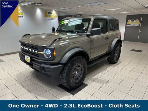 Certified 2025 Ford Bronco 2-Door w/ Sasquatch Package AWD/4WD image 2