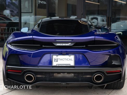 Used 2022 McLaren GT image 18