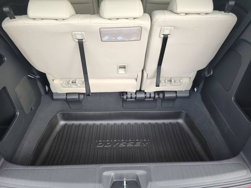 Certified 2026 Honda Odyssey EX-L image 12