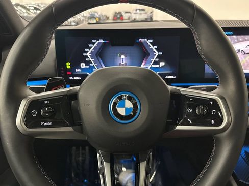 Used 2025 BMW i5 M60 w/ Premium Package AWD/4WD image 27